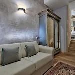 Palazzo Consiglia - Ik Collection