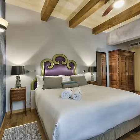 Palazzo Consiglia - Ik Collection